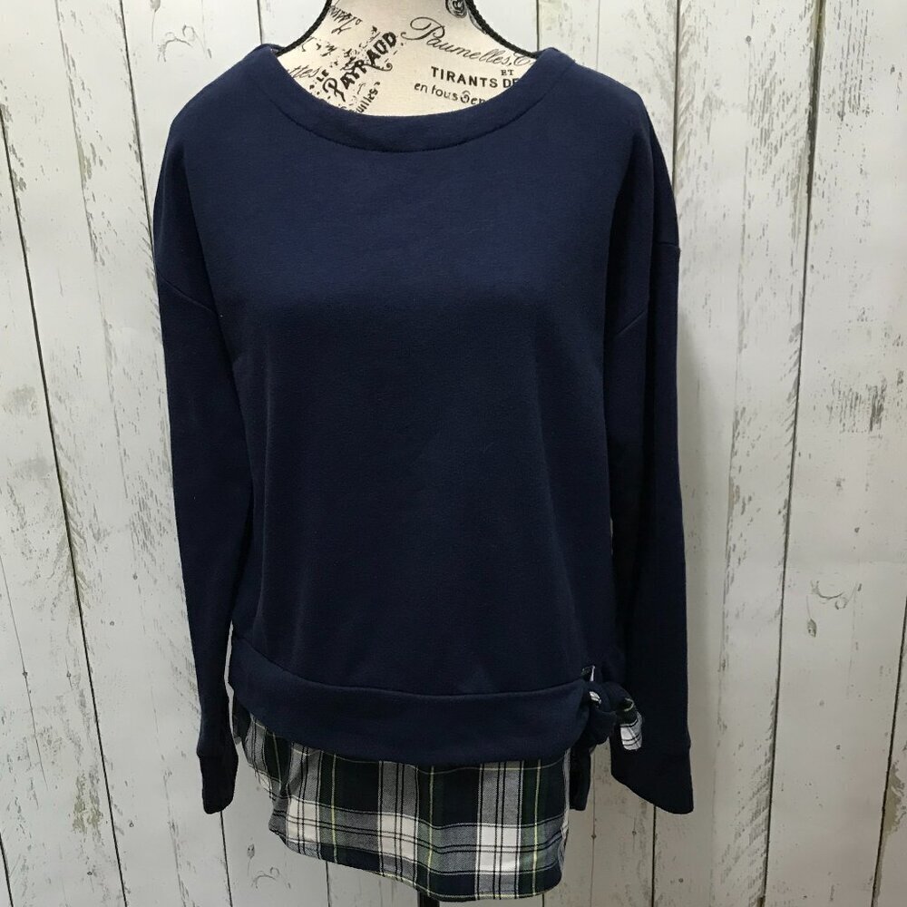 IZOD Navy blue and plaid front tie sweatshirt with undershirt attached.  Size M
